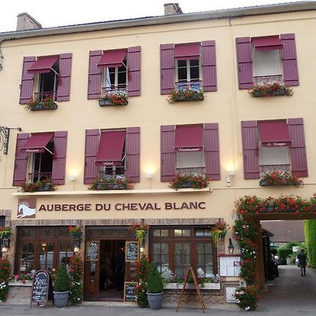 Auberge Du Cheval Blanc Avallon Exterior foto